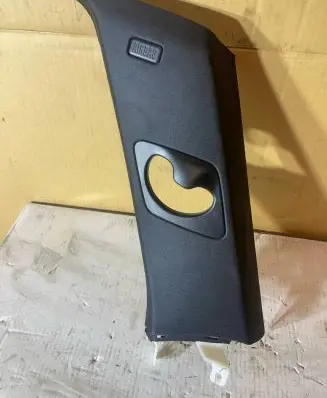 BMW X5 E70 (C) pillar trim 15671812 7129756