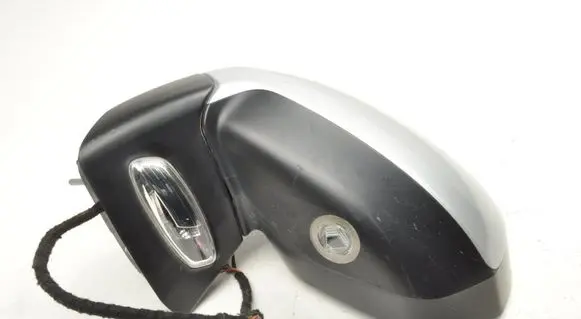 Peugeot 5008 Front door electric wing mirror 