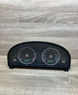 Ford Mondeo Mk III Speedometer (instrument cluster) 1S7F10849GE