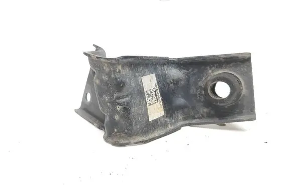 Alfa Romeo Stelvio Radiator mount bracket 00505409180 C400