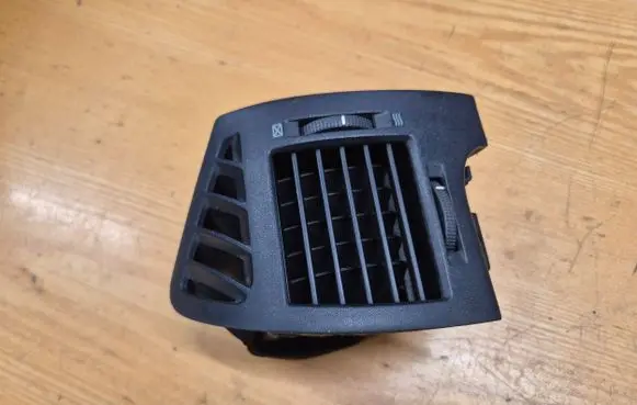 Hyundai Sonata Dashboard side air vent grill/cover trim 974903K000