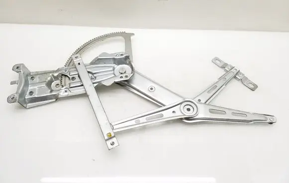 Opel Zafira B Front window lifting mechanism without motor 13132221