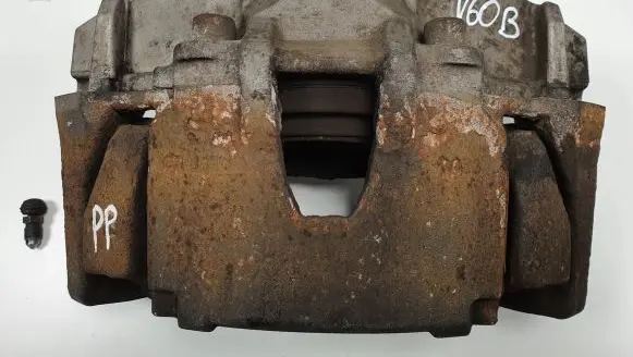 Volvo V60 Front brake caliper 30793322