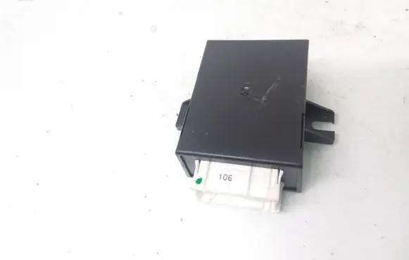 BMW 7 E38 Other control units/modules 8352494