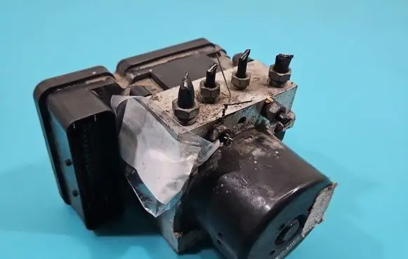 Ford Focus ABS Pump BV61-2C405-AG IMPRK1507864
