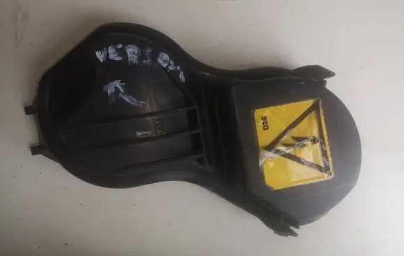 Renault Vel Satis Headlight/headlamp dust cover