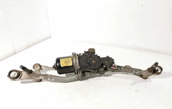 Citroen DS3 Front wiper linkage and motor W000004578