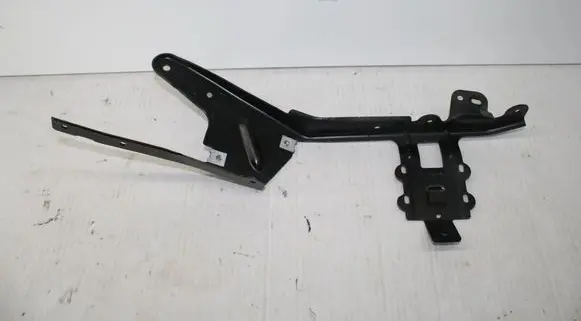 Porsche Panamera (970) Fender mounting bracket 97061020103