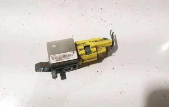 Volkswagen PASSAT B6 Airbag deployment crash/impact sensor 3C0909606