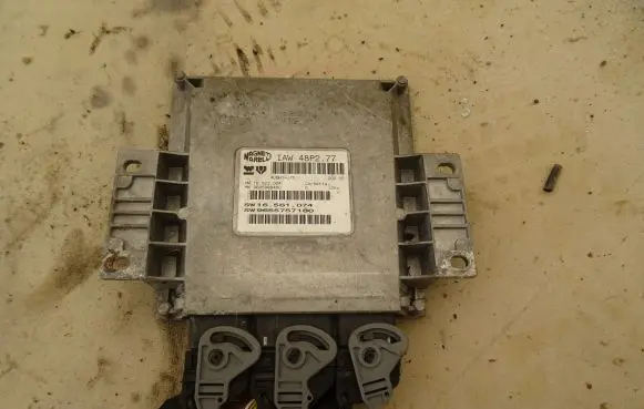 Citroen C3 Engine control unit/module 9655757180 9645989480 16561074