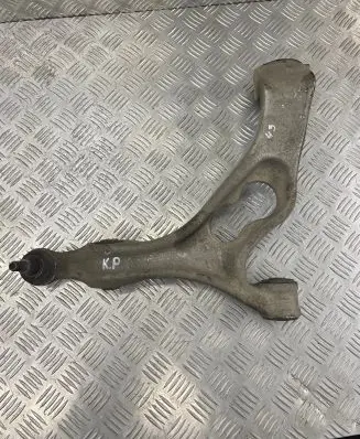 Volkswagen Touareg II Front lower control arm/wishbone