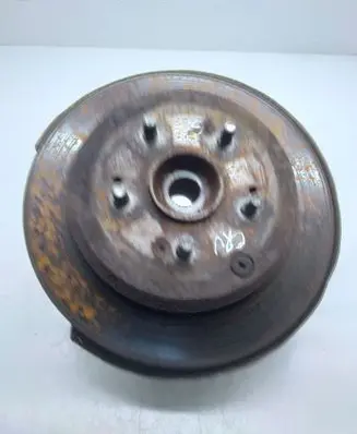 Honda CR-V Rear wheel hub