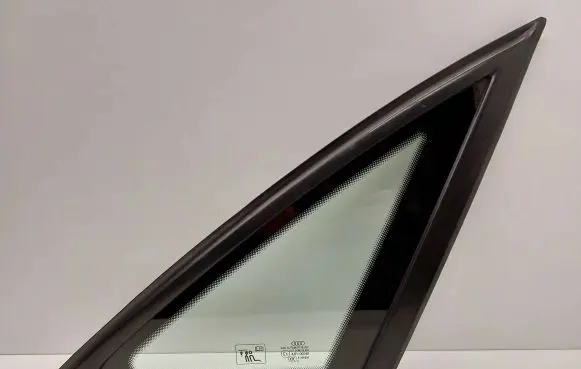 Audi A4 S4 B8 8K Rear side window 8K5845300E