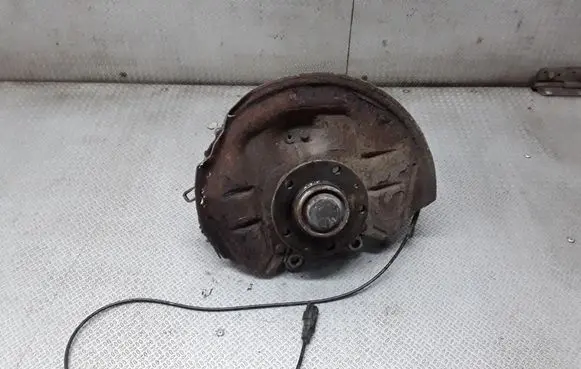Peugeot 407 Rear wheel hub spindle/knuckle 