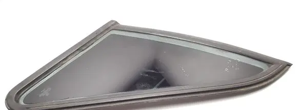 Volkswagen PASSAT B3 Rear side window
