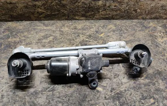Mitsubishi Space Star Front wiper linkage and motor LHD
