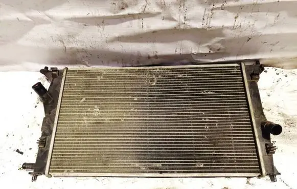 Mazda 5 Coolant radiator