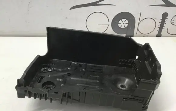 Battery box tray