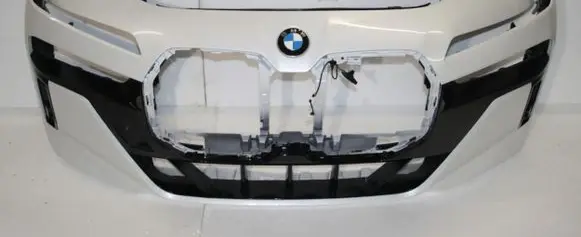 BMW 7 G70 Front bumper
