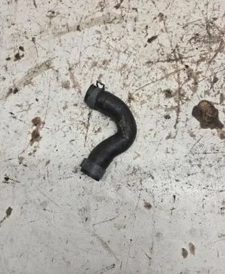 Audi A4 S4 B9 Engine coolant pipe/hose 8W1819372