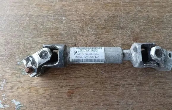 BMW X5 E70 Steering column universal joint 6774110 1201051553 093210442143