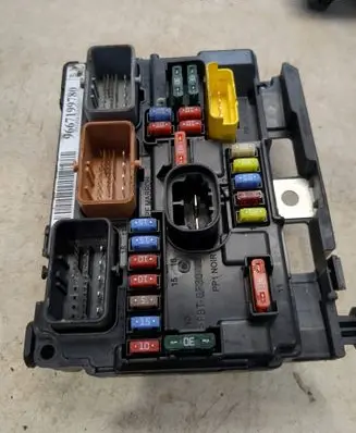 Citroen DS3 BSM Control unit 9667199780