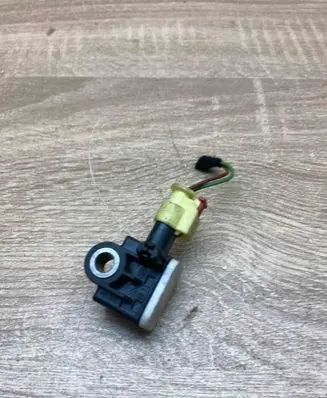 Audi A6 S6 C6 4F Airbag deployment crash/impact sensor 4F0959643B 0810131 RB4