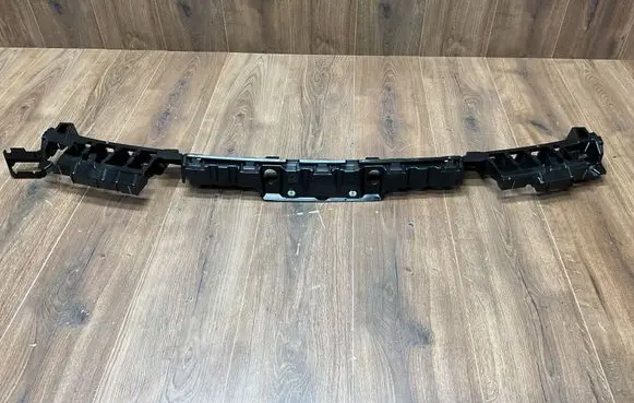 Porsche Cayenne (9Y0 9Y3) Rear bumper mounting bracket 9Y0807863A