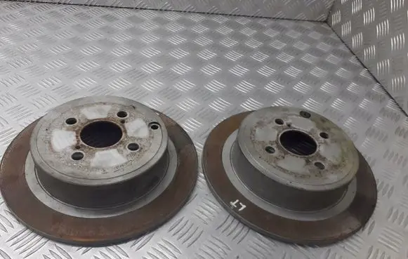 Toyota Corolla E120 E130 Rear brake disc