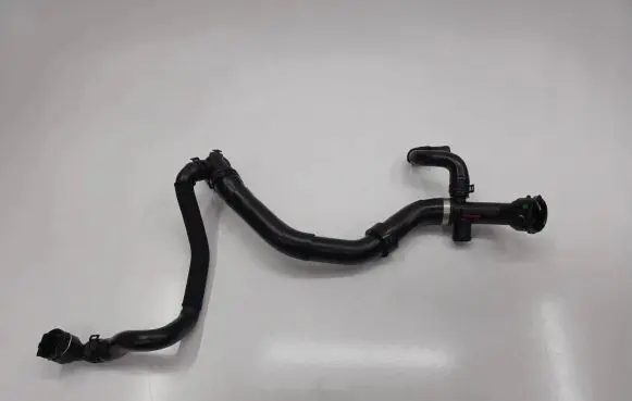 Audi A4 S4 B9 8W Engine coolant pipe/hose 5Q0122291EQ