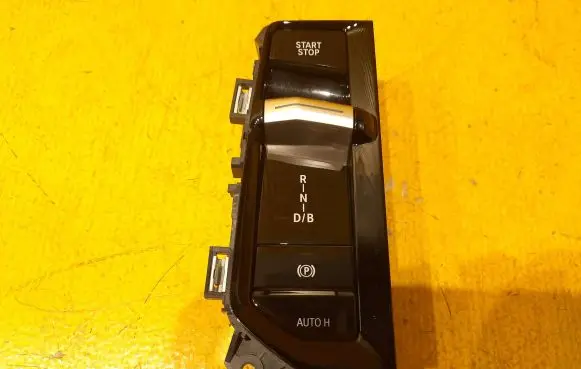 BMW 7 G70 Other switches/knobs/shifts 5A3CA82 BM5A3CA82