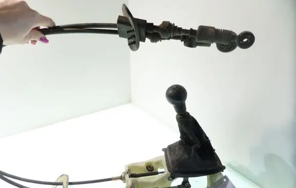Hyundai Elantra Gear shifter/selector