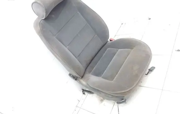 Front passenger seat