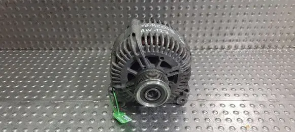 Seat Leon (5F) Generator/alternator 04E903023K
