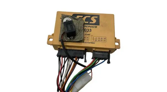 Toyota Avensis T270 Tow bar trailer control unit/module 5C033