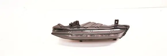 Skoda Superb B8 (3V) Front fog light 3V0945700B
