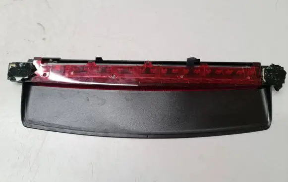 Audi A6 S6 C6 4F Third/center stoplight 4F5945097