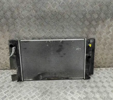 Coolant radiator