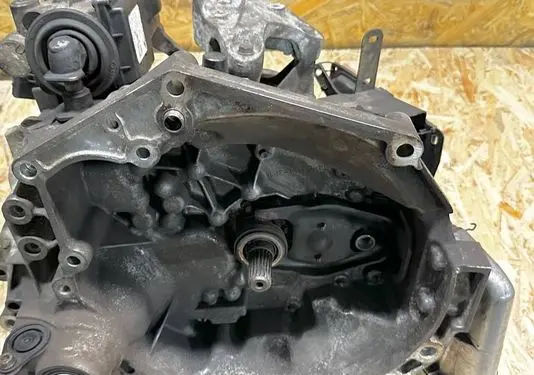 Citroen C3 Automatic gearbox 3981009001 9649394480 0090401