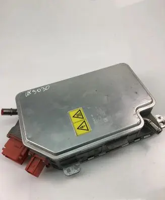 Polestar 2 Voltage converter inverter 32299861