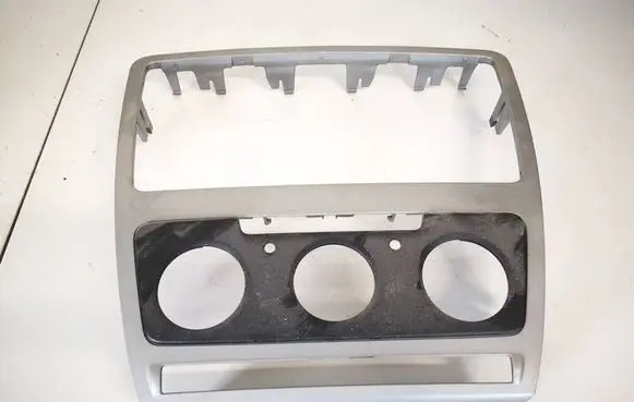 Skoda Octavia Mk2 (1Z) Other interior part 1z0858069xx
