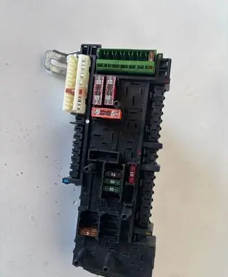 Mercedes-Benz E W212 Fuse module