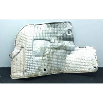 Audi Q7 4M Exhaust heat shield 4M0825642E