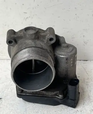 Audi A4 S4 B8 8K Throttle valve 06F133062J A2C53302056