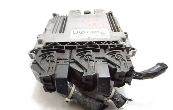 Nissan Qashqai Engine control unit/module 23710BB59C 1039S70035 0281030885
