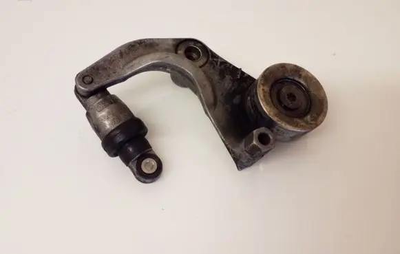 Honda Civic Generator/alternator belt tensioner