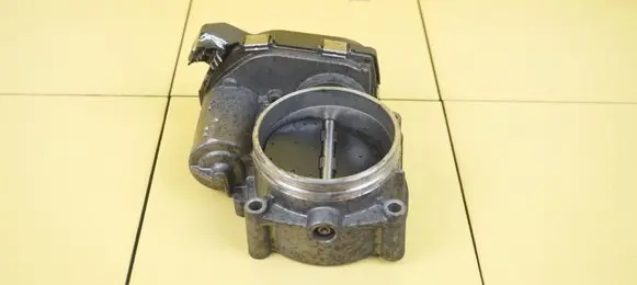 BMW 5 E60 E61 Throttle body valve A2C53112155 N53B30A