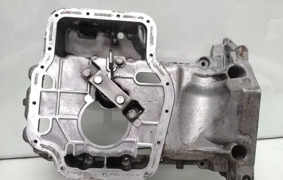 Opel Astra J Oil sump 