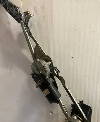 BMW 5 E39 Wiper motor 8360603