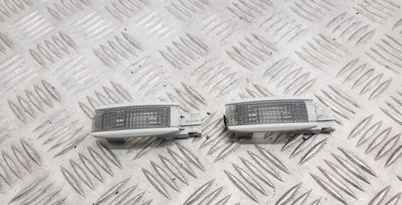 Volkswagen PASSAT B5.5 Rear seat light 3B0947113